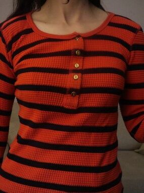 Red and navy J. Crew henley thermal